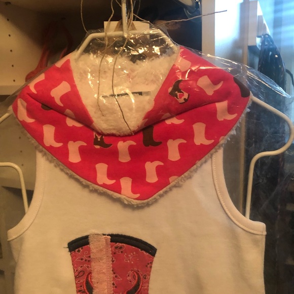 Mudpie Cowgirl Outfit (12-18 months) - Picture 3 of 7